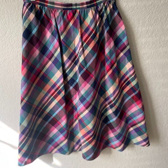 1970s/1980s Lightweight Plaid Skirt w Pocket - Picture 2 of 10